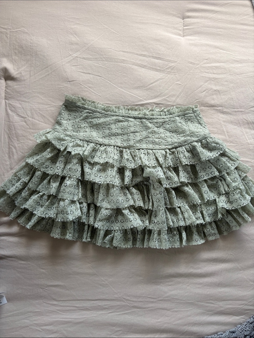 American Eagle Lace Tiered Ruffle Mini Skort in Sage Green